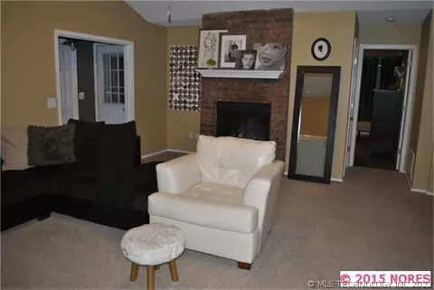 19414 E 37th St, Broken Arrow, OK 74014 photo 3