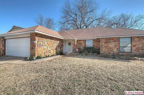 12530 E 37th St, Tulsa, OK 74146 photo 1