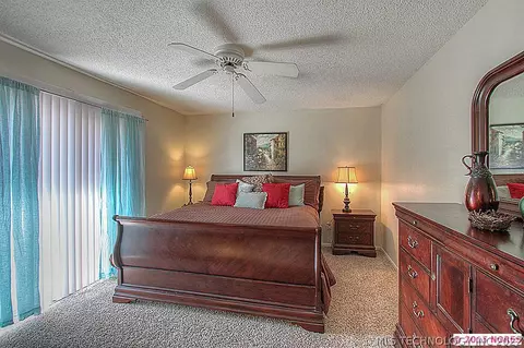 12530 E 37th St, Tulsa, OK 74146 photo 17