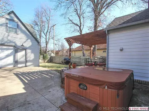 1111 E 36th St, Tulsa, OK 74105 photo 18