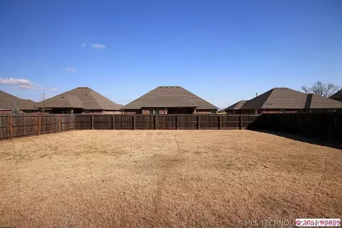 1636 E Boston Ct, Broken Arrow, OK 74012 photo 23