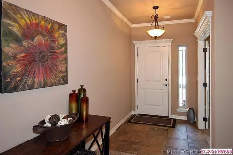 1636 E Boston Ct, Broken Arrow, OK 74012 photo 5