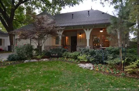 120 E 33rd Pl, Tulsa, OK 74105 photo 3