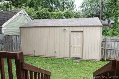 1820 E 16th Pl, Tulsa, OK 74104 photo 22
