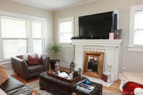 1820 E 16th Pl, Tulsa, OK 74104 photo 7