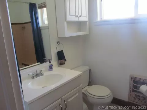 6541 E 27th Pl, Tulsa, OK 74129 photo 8