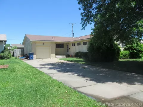 6541 E 27th Pl, Tulsa, OK 74129 photo 1