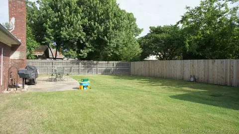 9649 E 27th St, Tulsa, OK 74129 photo 35
