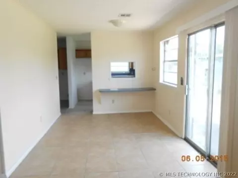 11861 E 36th St, Tulsa, OK 74146 photo 11