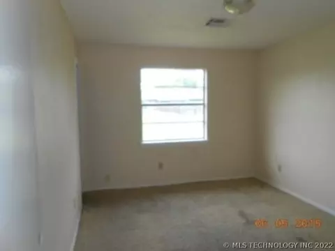 11861 E 36th St, Tulsa, OK 74146 photo 24