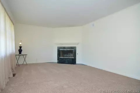 6788 E 26th Pl, Tulsa, OK 74129 photo 6
