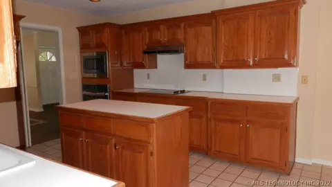 3417 E 86th St, Tulsa, OK 74137 photo 9
