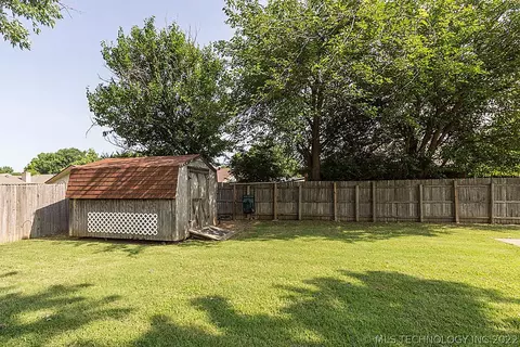 7267 E 57th St, Tulsa, OK 74145 photo 23