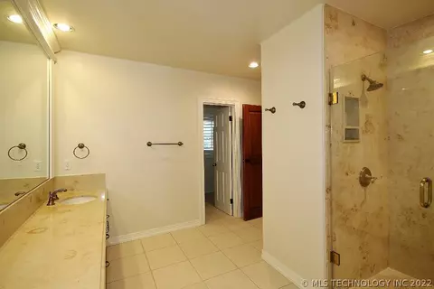 2440 E 26th Pl, Tulsa, OK 74114 photo 23
