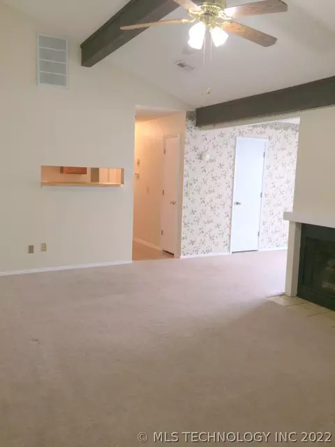 10850 E 14th Ct, Tulsa, OK 74128 photo 4