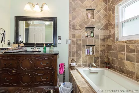 3122 E 83rd St, Tulsa, OK 74137 photo 17
