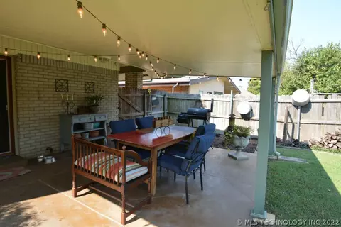 6773 E 51st Pl, Tulsa, OK 74145 photo 25