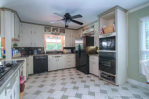 4658 E 55th Pl, Tulsa, OK 74135 photo 12