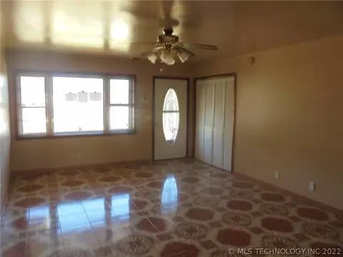 6726 E 10th St, Tulsa, OK 74112 photo 6