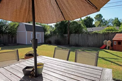 222 E 35th St, Tulsa, OK 74105 photo 20