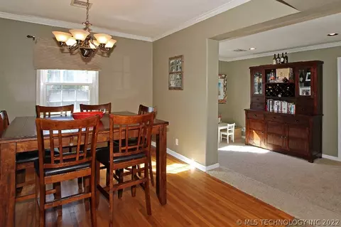 222 E 35th St, Tulsa, OK 74105 photo 10