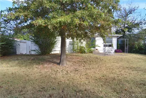 1588 E 59th Pl, Tulsa, OK 74105 photo 23