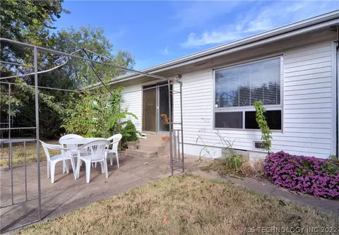 1588 E 59th Pl, Tulsa, OK 74105 photo 22