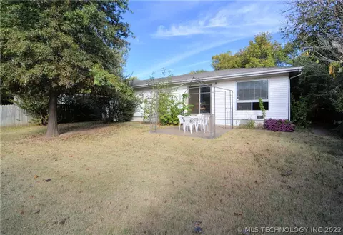 1588 E 59th Pl, Tulsa, OK 74105 photo 21
