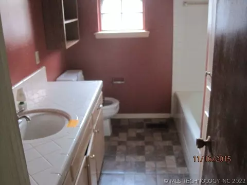 1746 E 56th St, Tulsa, OK 74105 photo 11