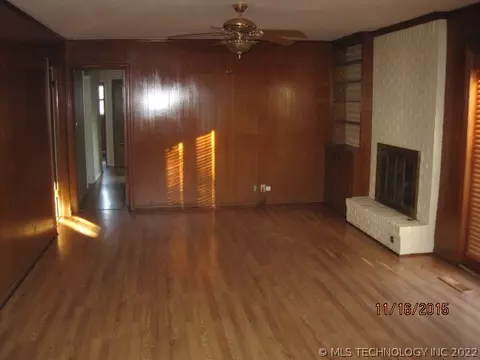 1746 E 56th St, Tulsa, OK 74105 photo 6