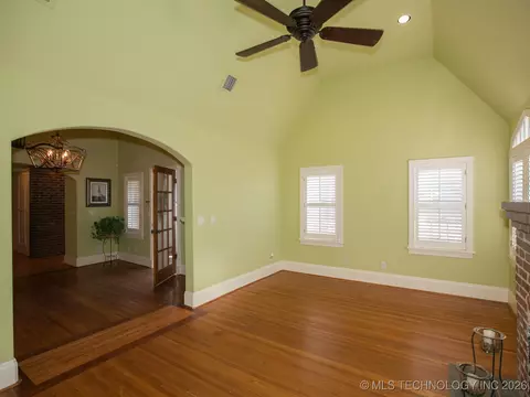1341 E 36th St, Tulsa, OK 74105 photo 5