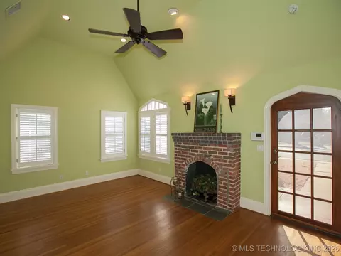 1341 E 36th St, Tulsa, OK 74105 photo 3
