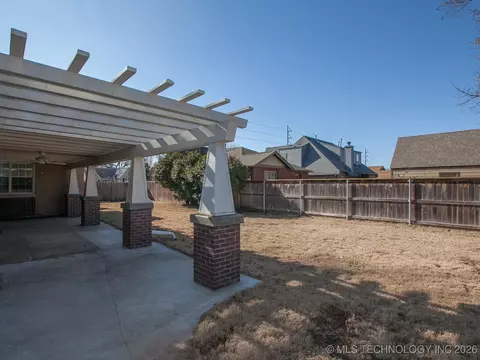 1341 E 36th St, Tulsa, OK 74105 photo 25