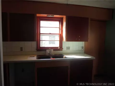 6213 E King Pl, Tulsa, OK 74115 photo 6