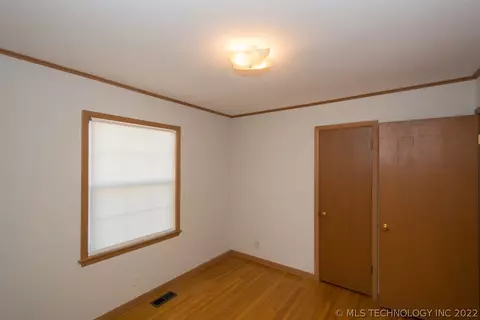6773 E 28th Pl, Tulsa, OK 74129 photo 17