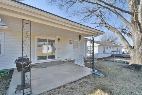 6773 E 28th Pl, Tulsa, OK 74129 photo 26