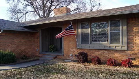 5343 E 28th St, Tulsa, OK 74114 photo 3