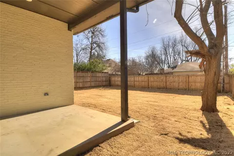 1436 E 33rd St, Tulsa, OK 74105 photo 24
