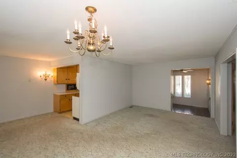 4012 E 25th Pl, Tulsa, OK 74114 photo 6