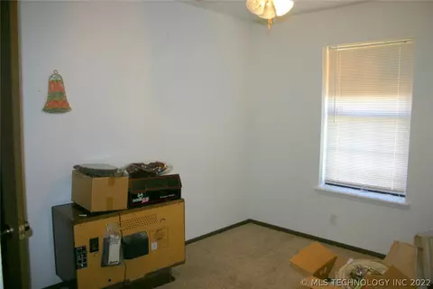 1082 E 144th Pl, Glenpool, OK 74033 photo 11