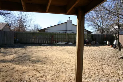 1082 E 144th Pl, Glenpool, OK 74033 photo 18