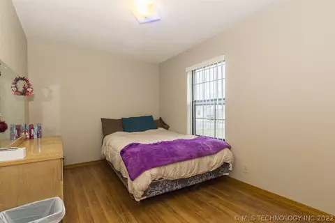 1044 E 144th Pl, Glenpool, OK 74033 photo 20