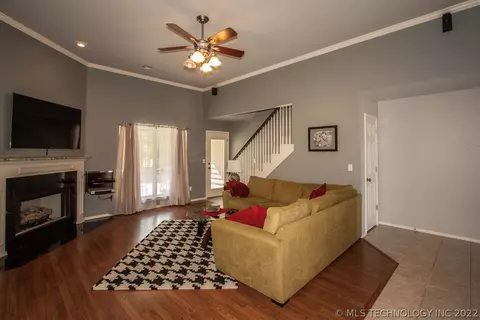 19724 E 50th St, Broken Arrow, OK 74014 photo 2