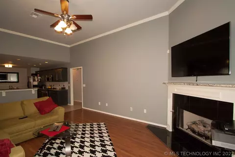 19724 E 50th St, Broken Arrow, OK 74014 photo 4