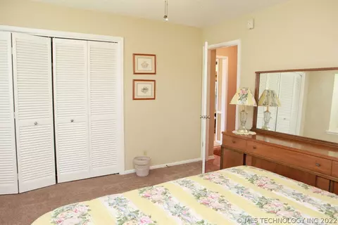 7212 E 64th Pl, Tulsa, OK 74133 photo 24
