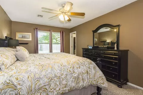 1067 E 145th St, Glenpool, OK 74033 photo 15