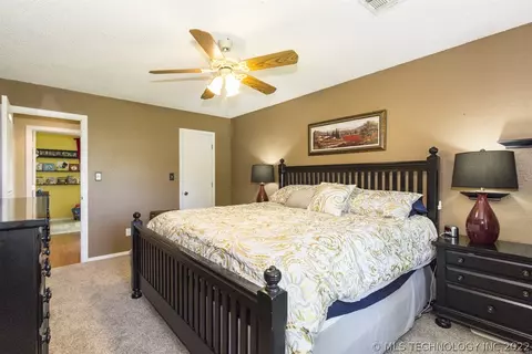 1067 E 145th St, Glenpool, OK 74033 photo 16
