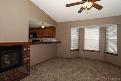 9319 E 100th St, Tulsa, OK 74133 photo 11