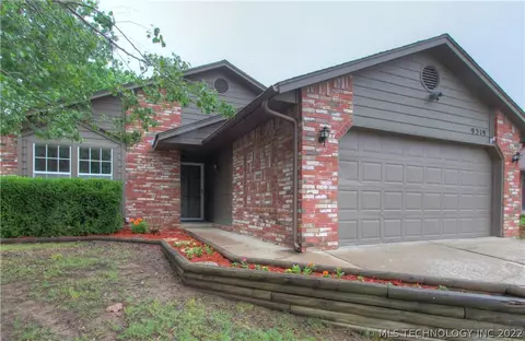 9319 E 100th St, Tulsa, OK 74133 photo 2