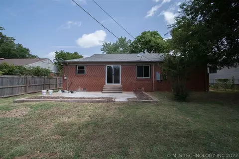 3930 E 37th Pl, Tulsa, OK 74135 photo 28